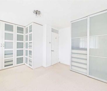 Antares Close, Wokingham, Berkshire, RG41 - Photo 4