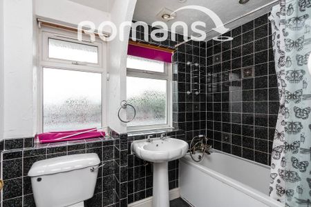 3 bedroom terraced house to rent - Photo 5