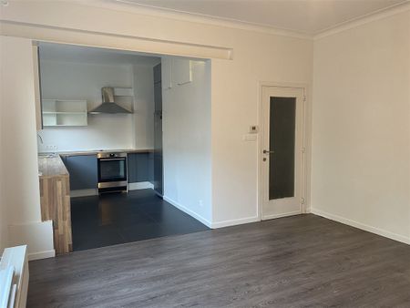 Appartement te huur in Mortsel - Photo 2