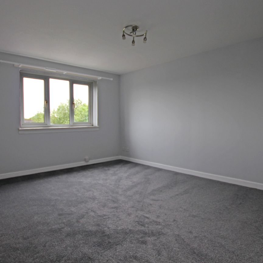 Howth Drive , Anniesland, Glasgow - Photo 1