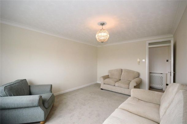 2 bedroom property to rent - Photo 1