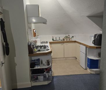 Studio Flat, South Norwood, SE25 - Photo 3