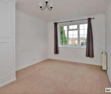 3 bedroom flat to rent - Photo 4