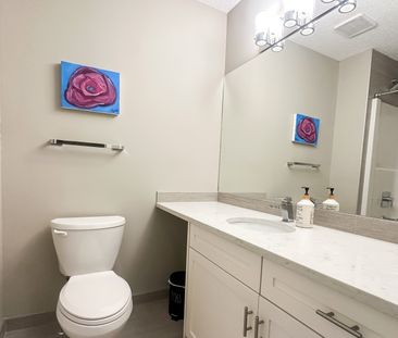 Citadel Townhome | 3 Bed | Finished Basement | Attached Garage - Photo 4