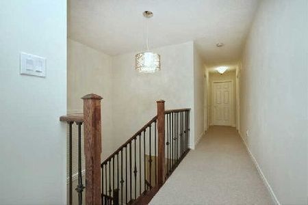 For Lease - 3486 Park Heights Way, Mississauga, Ontario - Photo 4