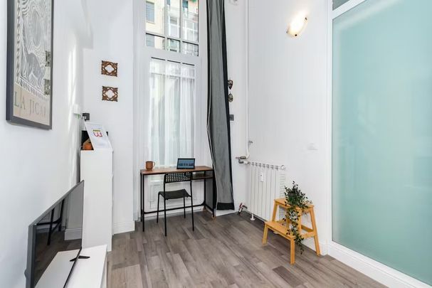 Piazza Santa Giulia, Turin, Piedmont 10124 - Foto 1