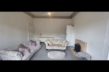 Room in a Shared Flat, Bernard Terrace, EH8 - Photo 3