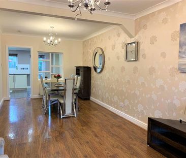 4 bedroom semi-detached house to rent - Photo 1