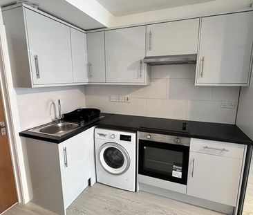 Studio to rent - Photo 4