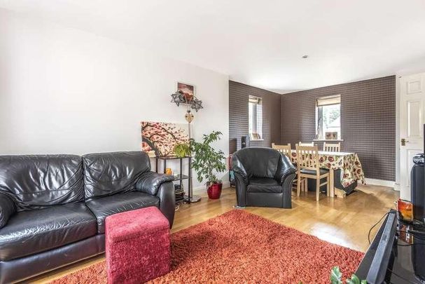 Cedar Court, East Oxford, OX4 - Photo 1