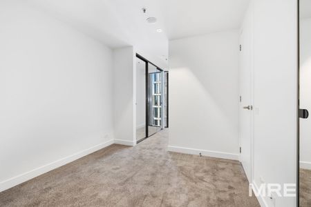 1212/677 La Trobe Street, Docklands - Photo 3