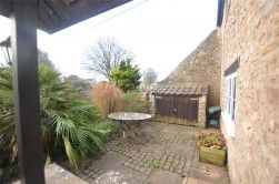 2 Bed Property To Rent - Photo 5