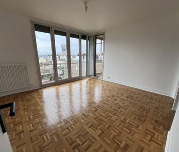 Libre le ..Maintenant Mt Loyer :550 Mt des charges :50 - Photo 2