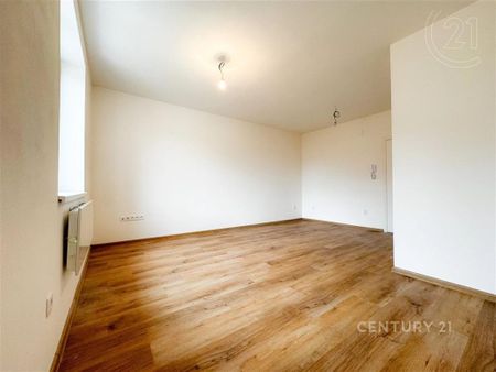 Pronájem bytu 1+kk 32 m2 - Фото 2