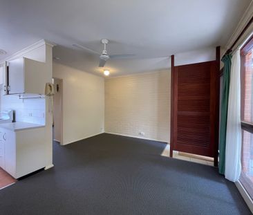 2B Badimara Street, Waramanga ACT 2611 - Duplex For Rent | Domain - Photo 1