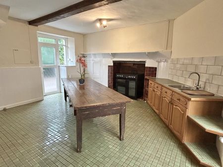 3 bedroom farm house to rent - Photo 2