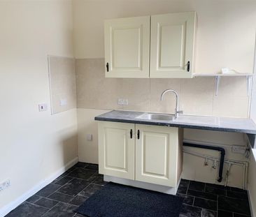 1 bed flat to rent Every Street, Nelson BB9 - Photo 3