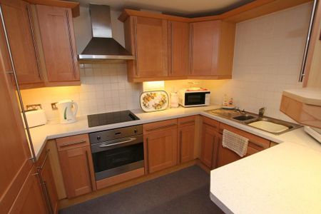 1 bedroom apartment to rent - Photo 4