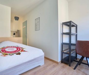 MALDAN Roommate 5 Bedrooms at Reims - Photo 1