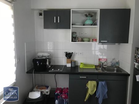 Location Appartement 2 pièces 50m² LOUVROIL 59720 - Photo 3