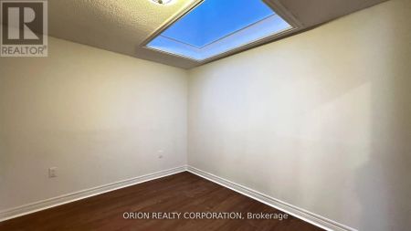 20 HOLGATE STREET - Photo 3