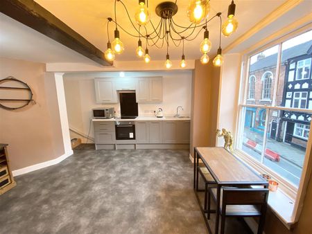 Market Place, Ashbourne, Derbyshire DE6 1ES - Photo 2