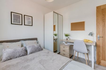 6 bedroom house to rent - Photo 2