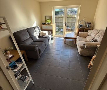 Room in a Shared House, Stanley Cottages, BS7 - Photo 2