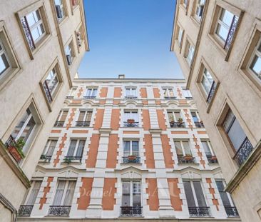 Location appartement, Paris 16ème (75016), 2 pièces, 52.8 m², ref 8... - Photo 2