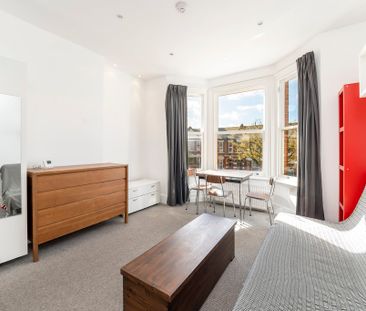 Yewfield Road, London, NW10 - Photo 2
