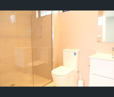 1/48 Arlington St, Ringwood, Vic 3134 - Photo 2