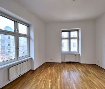 Charmante Altbauwohnung in zentraler Lage - Foto 1
