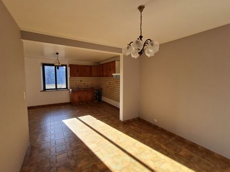 Location Appartement 2 pièces 85m² - Photo 2