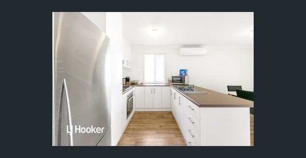 Family Home in Quiet Court - Photo 1