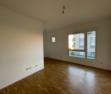 Mietwohnung in Nürnberg - Moderne 4-Zimmer Wohnung mit EBK und Terr... - Foto 1