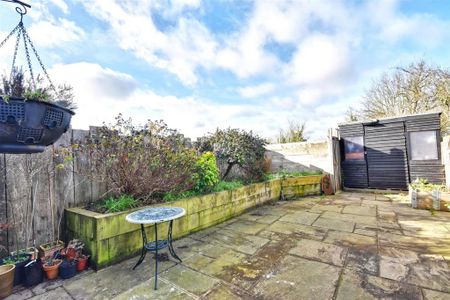 4 bedroom house to rent - Photo 4