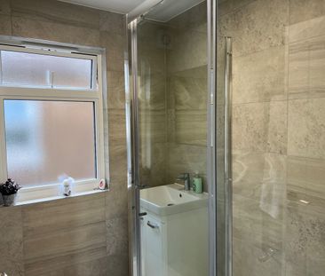 Room in a Shared House, Oaklands Road, NW2 - Photo 5