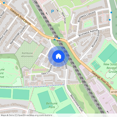 East Crescent, London, N11