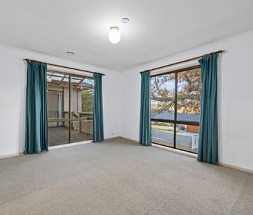 Spacious Family Home - Photo 1