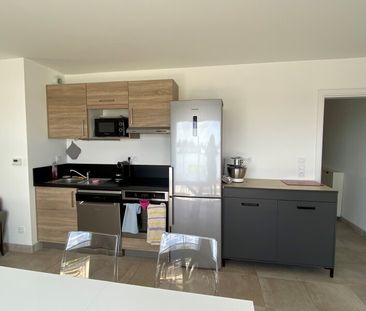 Location Appartement 3 Pièces 67 m² - Photo 4