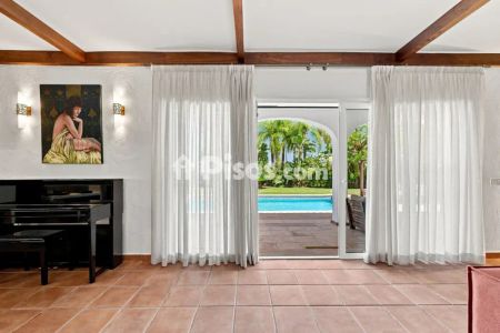 Chalet en alquiler en El Paraíso-Atalaya-Benamara - Foto 2