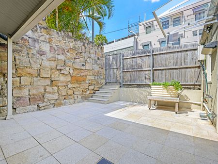 5 Ford Street, Balmain NSW 2041 - House For Rent | Domain - Photo 4