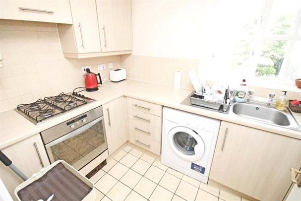2 bedroom apartment to rent Knaresborough Court, Bletchley, Milton Keynes, MK3 - Photo 1