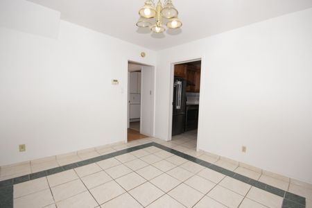 For Lease - 122 Beverly Glen Boulevard, Toronto, Ontario - Photo 4