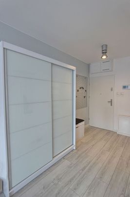 Idealne w apartamentowcu w centrum - Zdjęcie 1