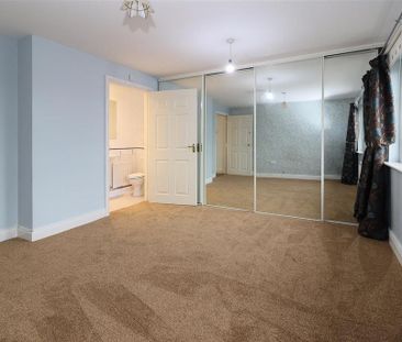 3 bedroom terraced house to rent - Photo 4