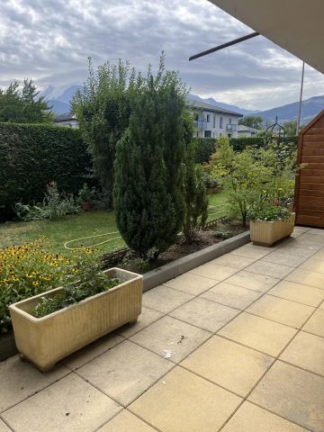 Location Appartement 2 pièces 40m² SALLANCHES 74700 - Photo 4