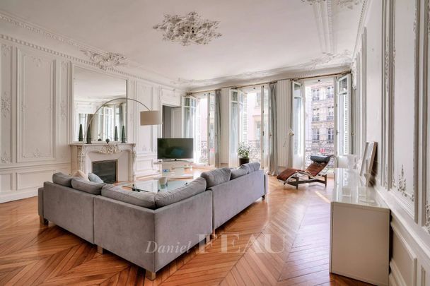 Location appartement, Paris 9ème (75009), 4 pièces, 157 m², ref 86869219 - Photo 1