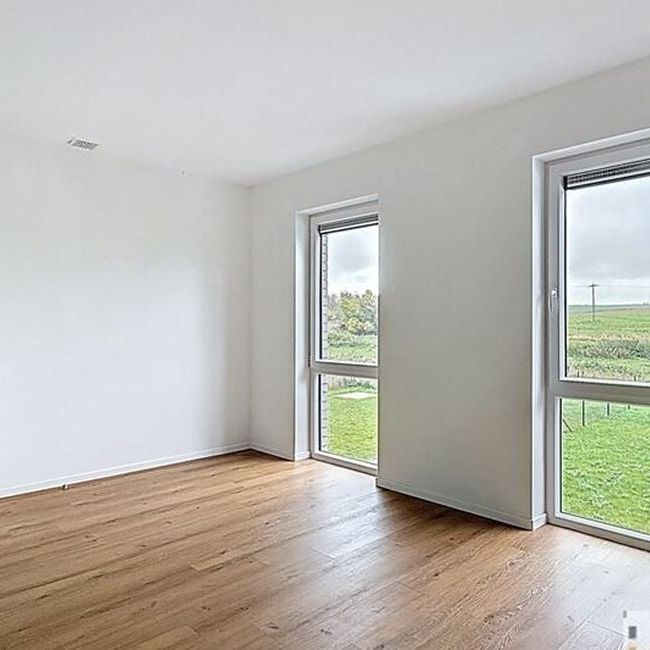 Woning te huur in Bonneville voor € 1.300 met 4 slaapkamers - Foto 1