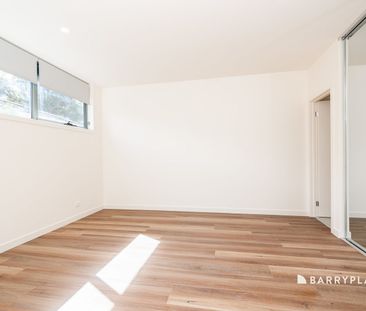 Modern 2-Storey Home in the Heart of Glenroy - Photo 1